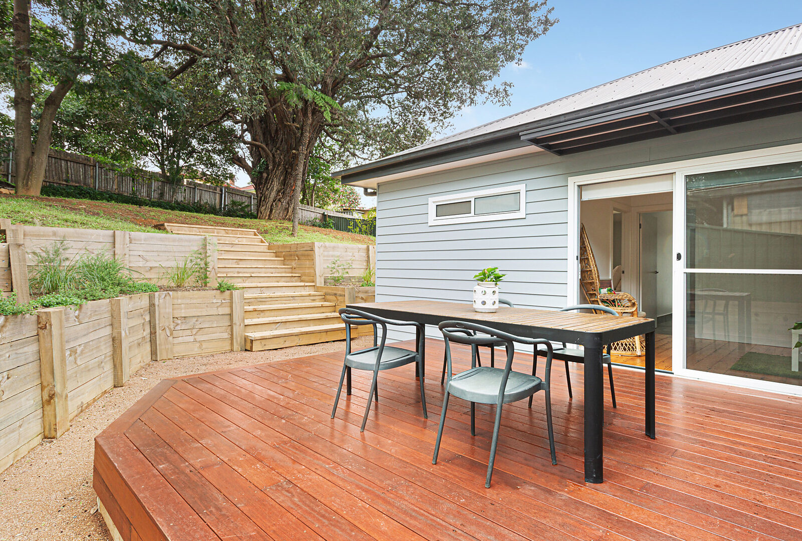 350 Gladstone Avenue, Mount Saint Thomas NSW 2500 - photo 3