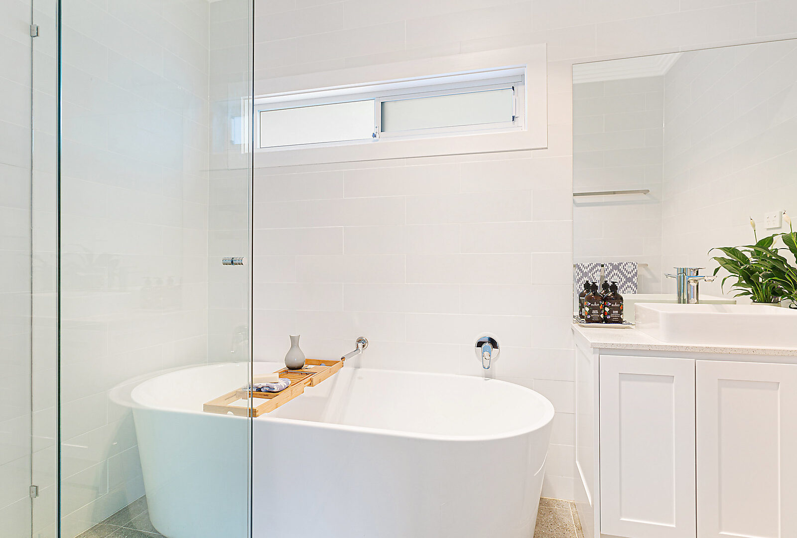 350 Gladstone Avenue, Mount Saint Thomas NSW 2500 - photo 5