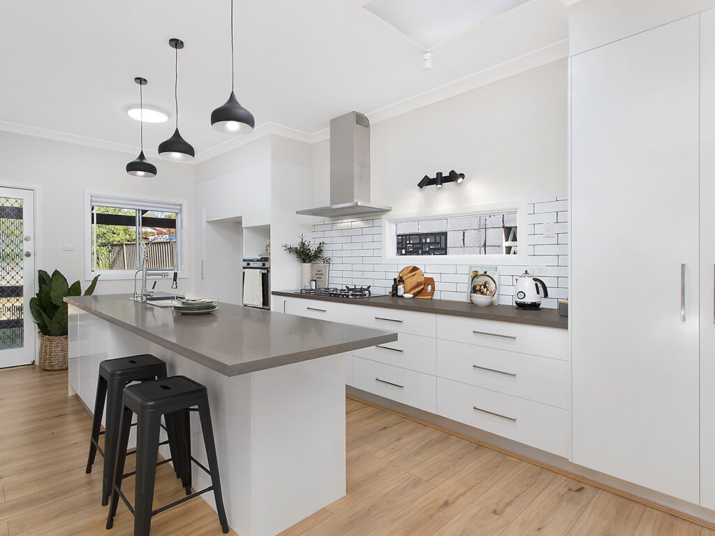 Sold - 41 Phillips Crescent - New Property in Mangerton - Real Estate by 