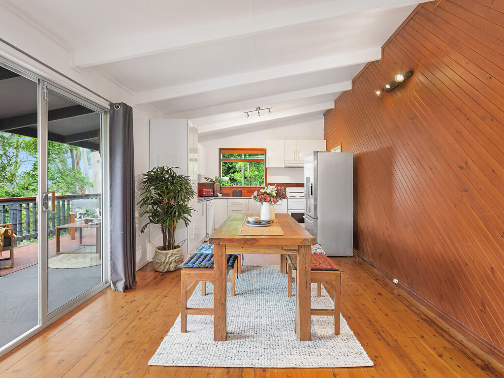Sold - 21 Aminya Place - New Property in Farmborough Heights - Real Estate by 