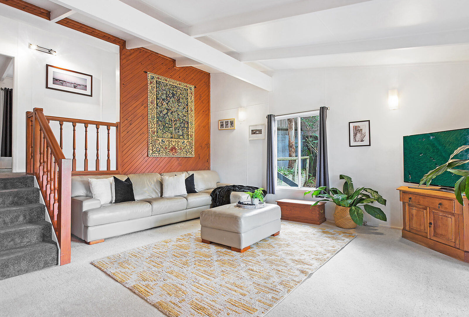 Sold - 21 Aminya Place - New Property in Farmborough Heights - Real Estate by 