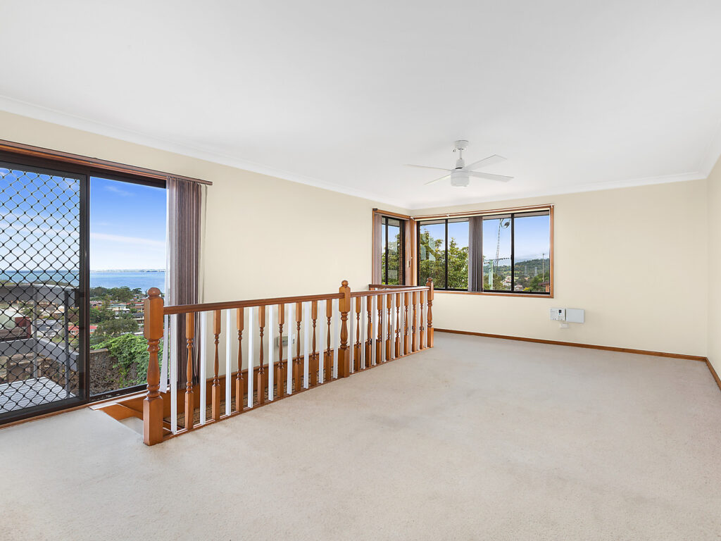 105 Tait Avenue, Kanahooka NSW 2530 - photo 3