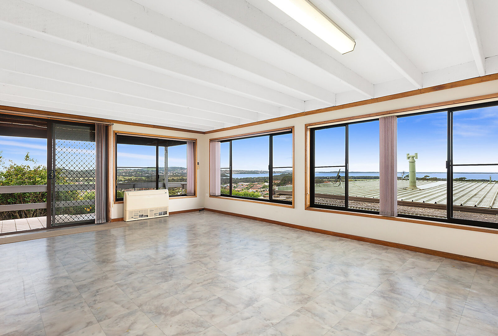 105 Tait Avenue, Kanahooka NSW 2530 - photo 4