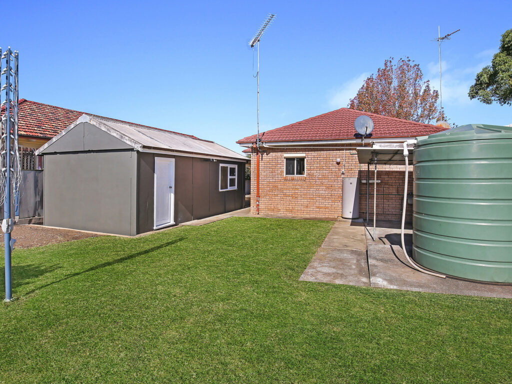 16 Tamblin Street, Fairy Meadow NSW 2519 - photo 3