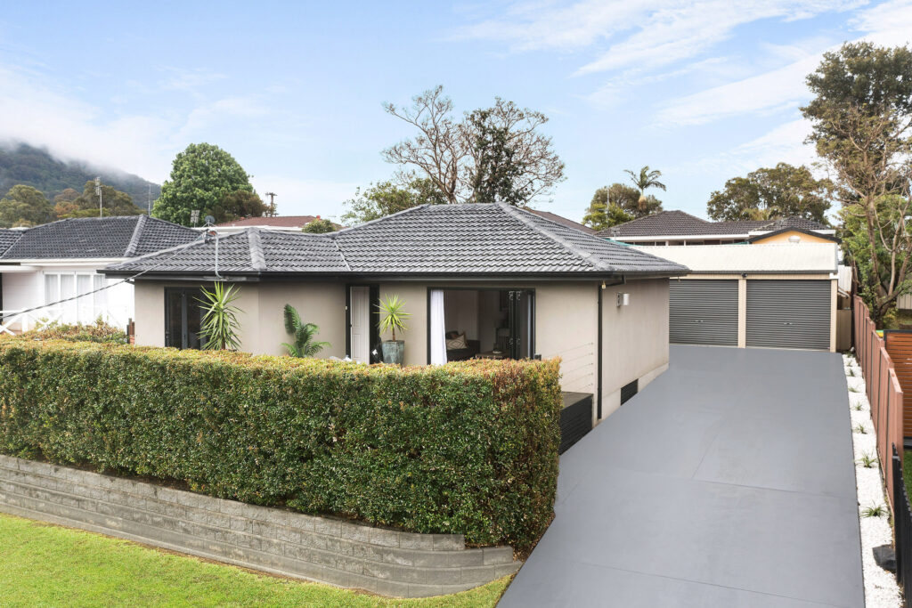 Sold - 10 Stanley Avenue - New Property in Farmborough Heights - Real Estate by 