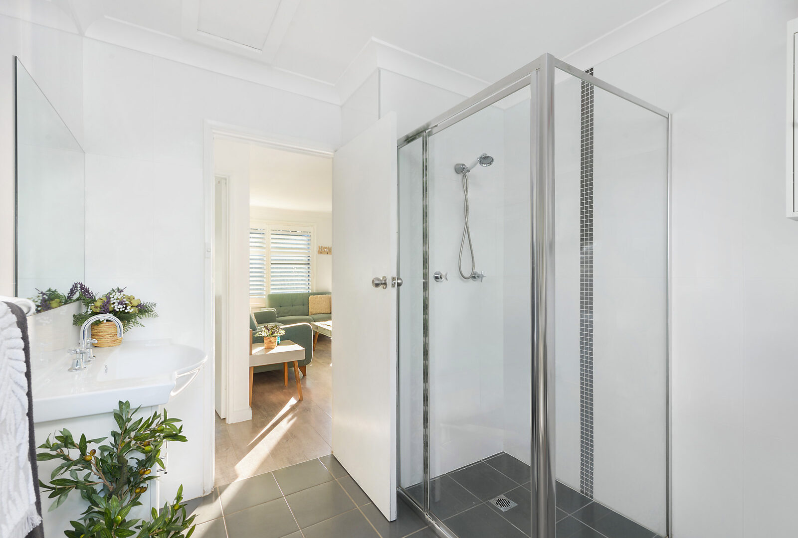 Sold - 4/45 Dobbie Avenue - New Property in East Corrimal - Real Estate by 