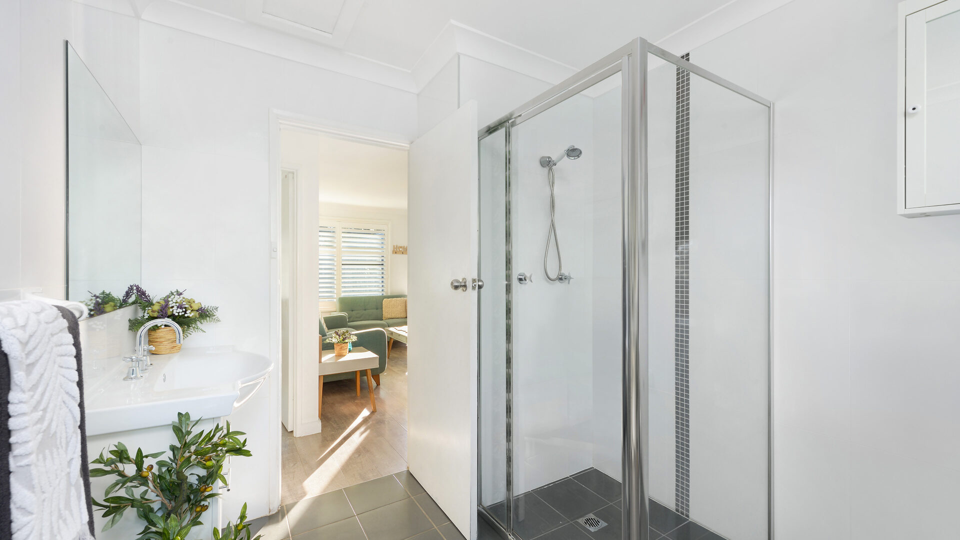Sold - 4/45 Dobbie Avenue - New Property in East Corrimal - Real Estate by 