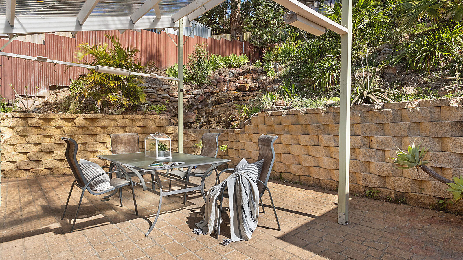 7 Aminya Place, Farmborough Heights