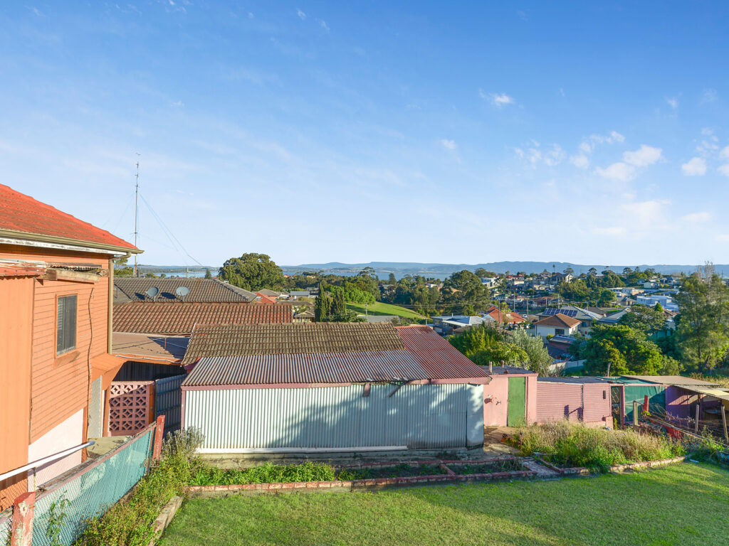 Sold - 8 Lake Heights Road - New Property in Lake Heights - Real Estate by McGrath Wollongong
