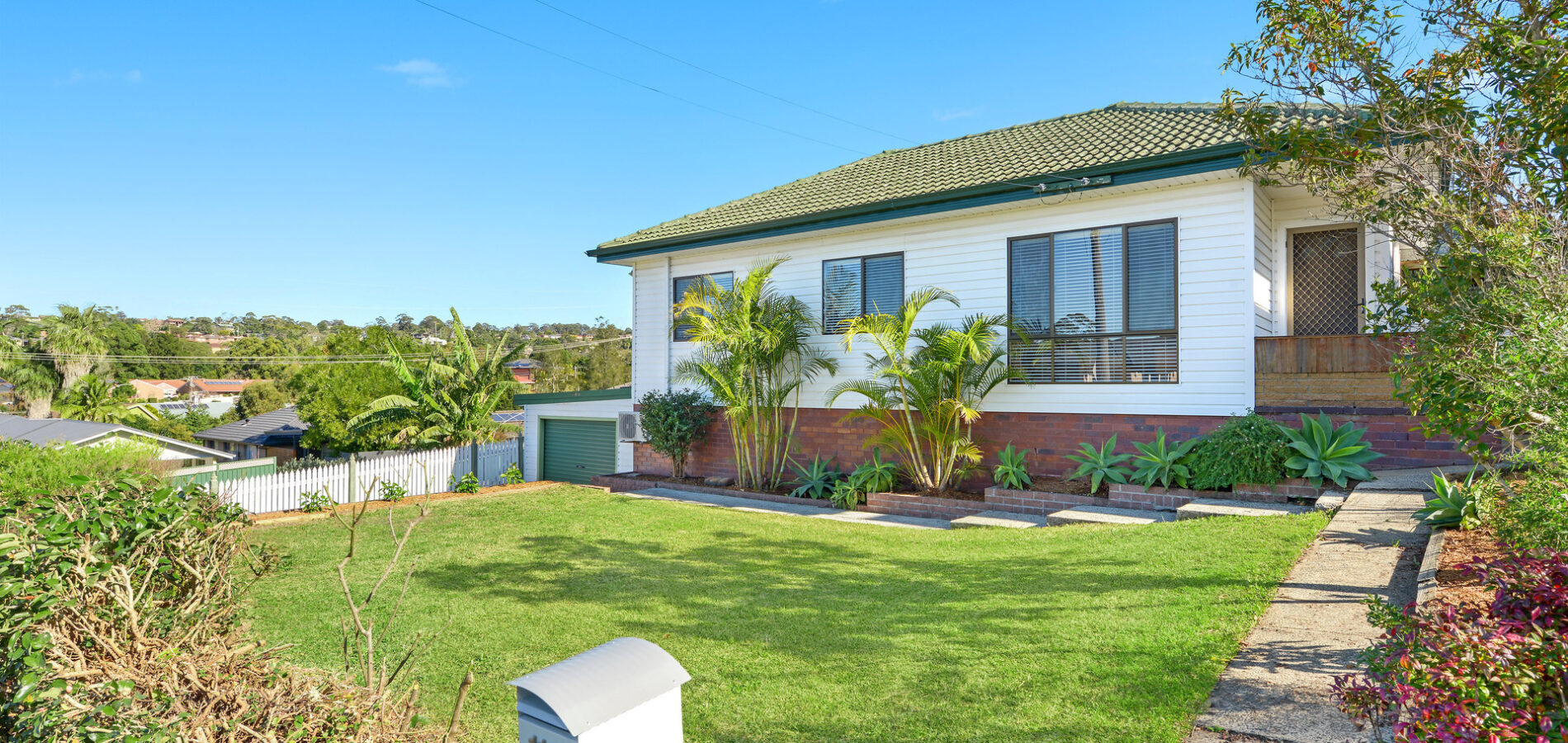 116-118 Blackman Parade, Unanderra