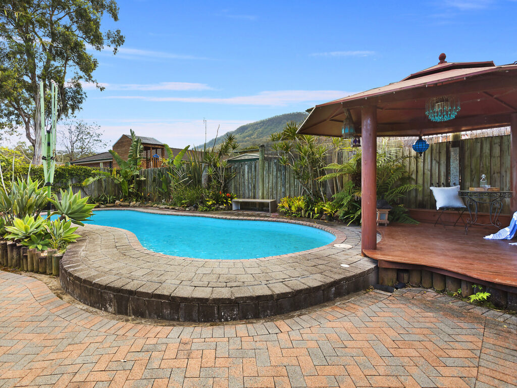 Sold - 302 Farmborough Road - New Property in Farmborough Heights - Real Estate by 