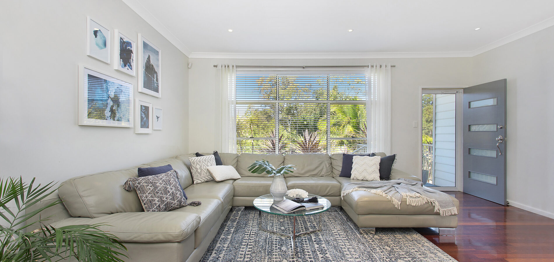 30 Stanley Avenue, Farmborough Heights