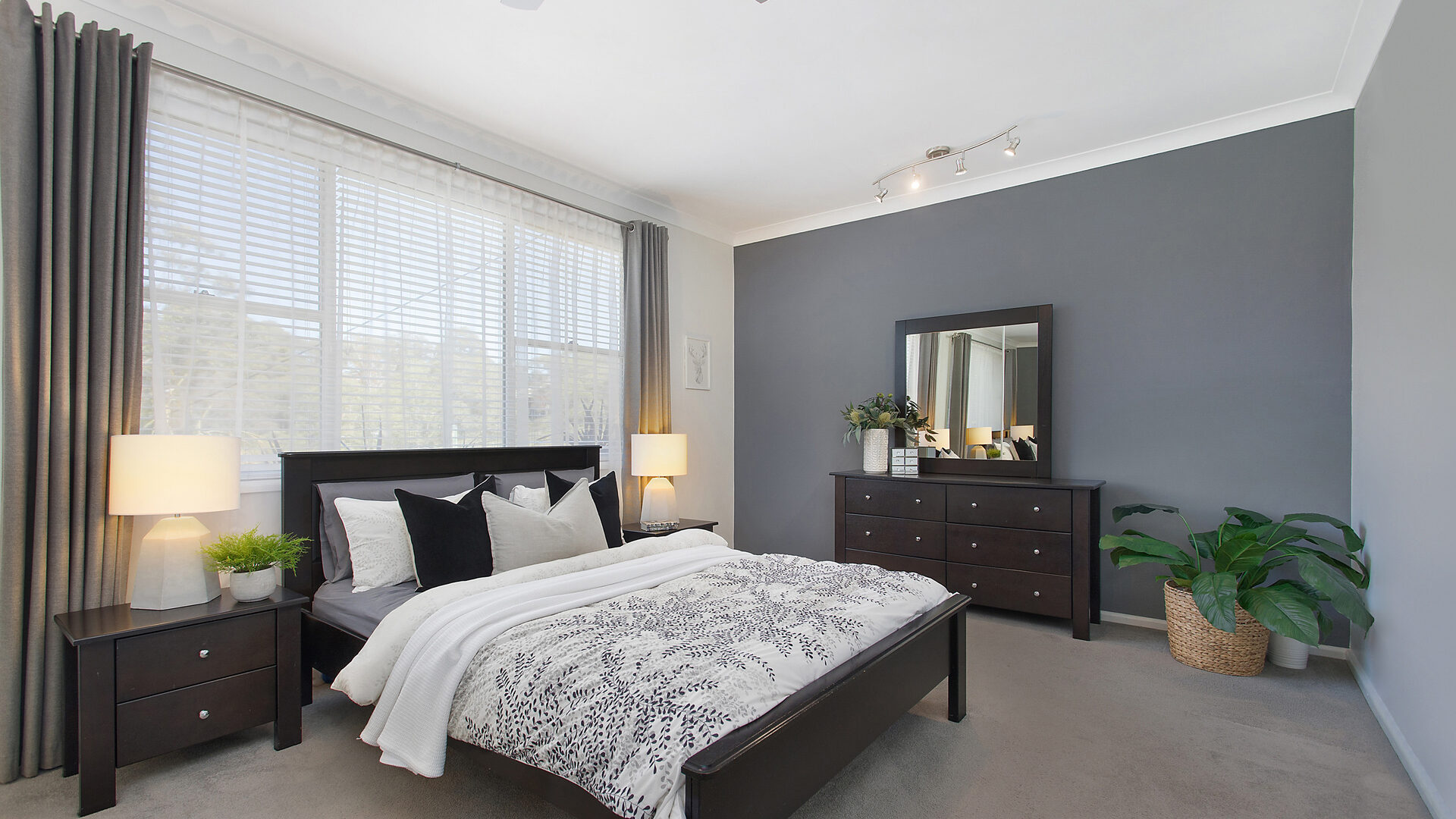 Sold - 30 Stanley Avenue - New Property in Farmborough Heights - Real Estate by 