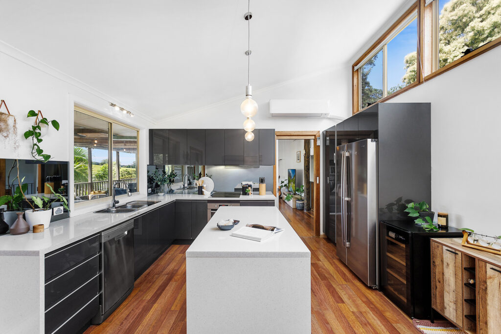 Sold - 23-25 Taminga Crest - New Property in Cordeaux Heights - Real Estate by 