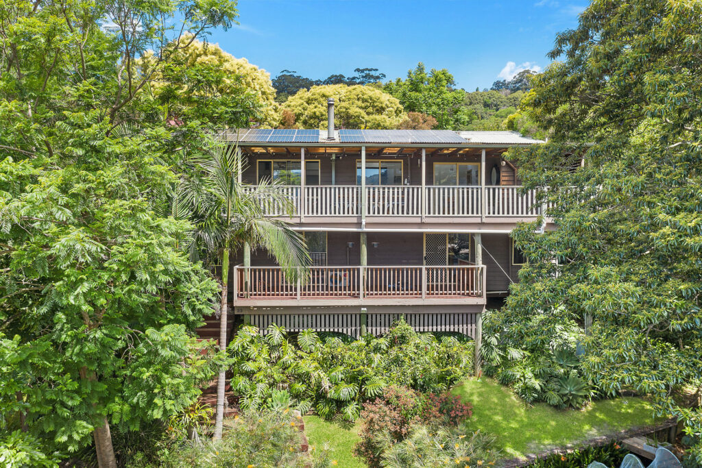 Sold - 23-25 Taminga Crest - New Property in Cordeaux Heights - Real Estate by 