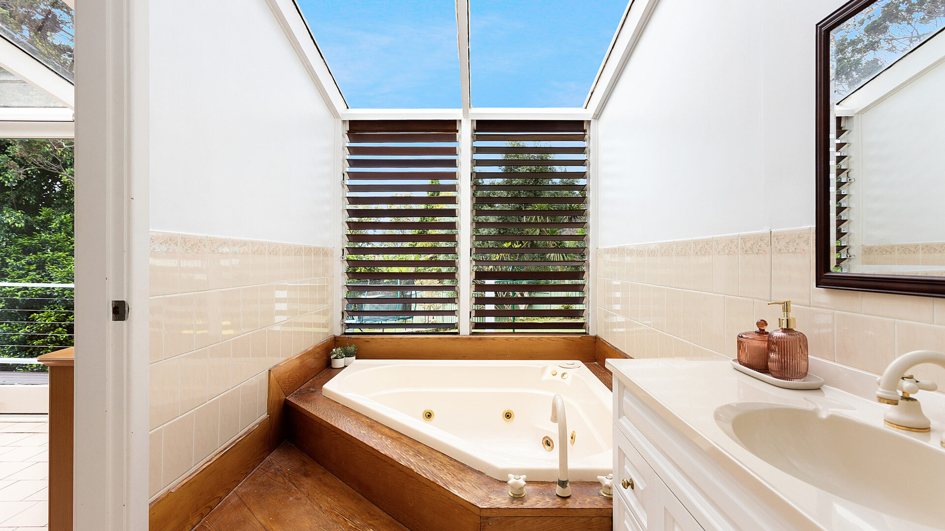 Sold - 102 New Mount Pleasant Road - New Property in Mount Pleasant - Real Estate by McGrath Wollongong