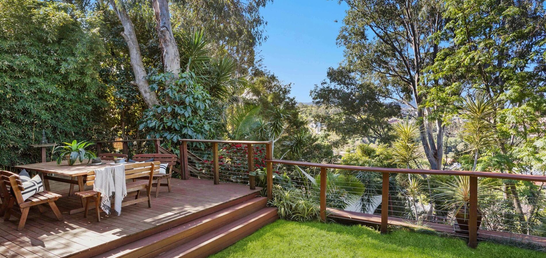 90 Panorama Drive, Farmborough Heights