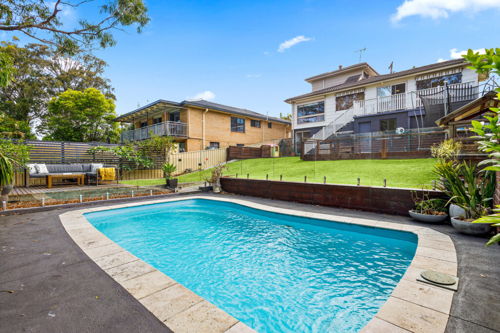 Sold - 7 Loch Lomond Avenue - New Property in Farmborough Heights - Real Estate by 