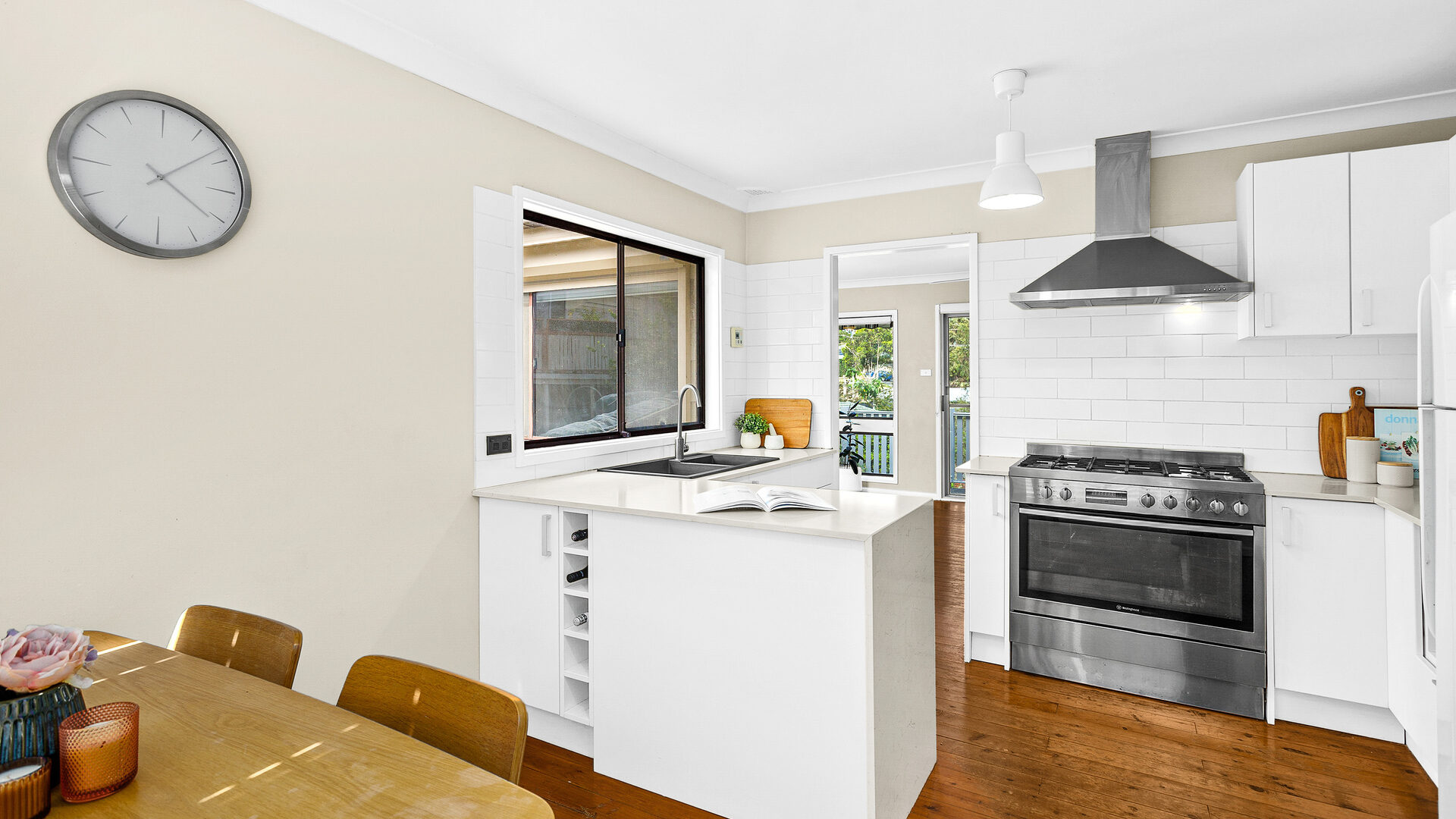 Sold - 7 Loch Lomond Avenue - New Property in Farmborough Heights - Real Estate by 