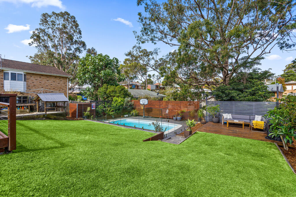 Sold - 7 Loch Lomond Avenue - New Property in Farmborough Heights - Real Estate by 