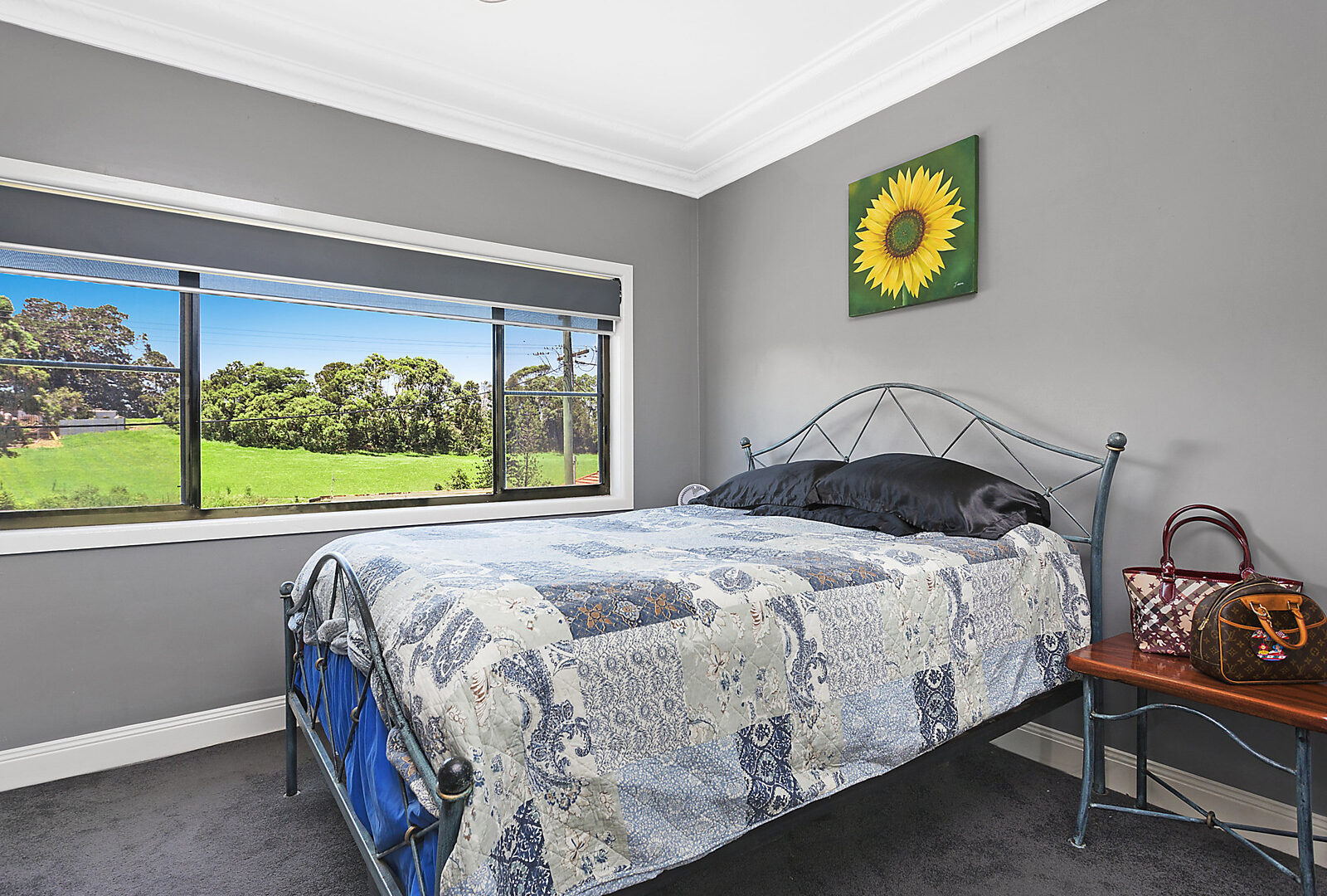 18 Ranchby Avenue, Lake Heights NSW 2502 - photo 5