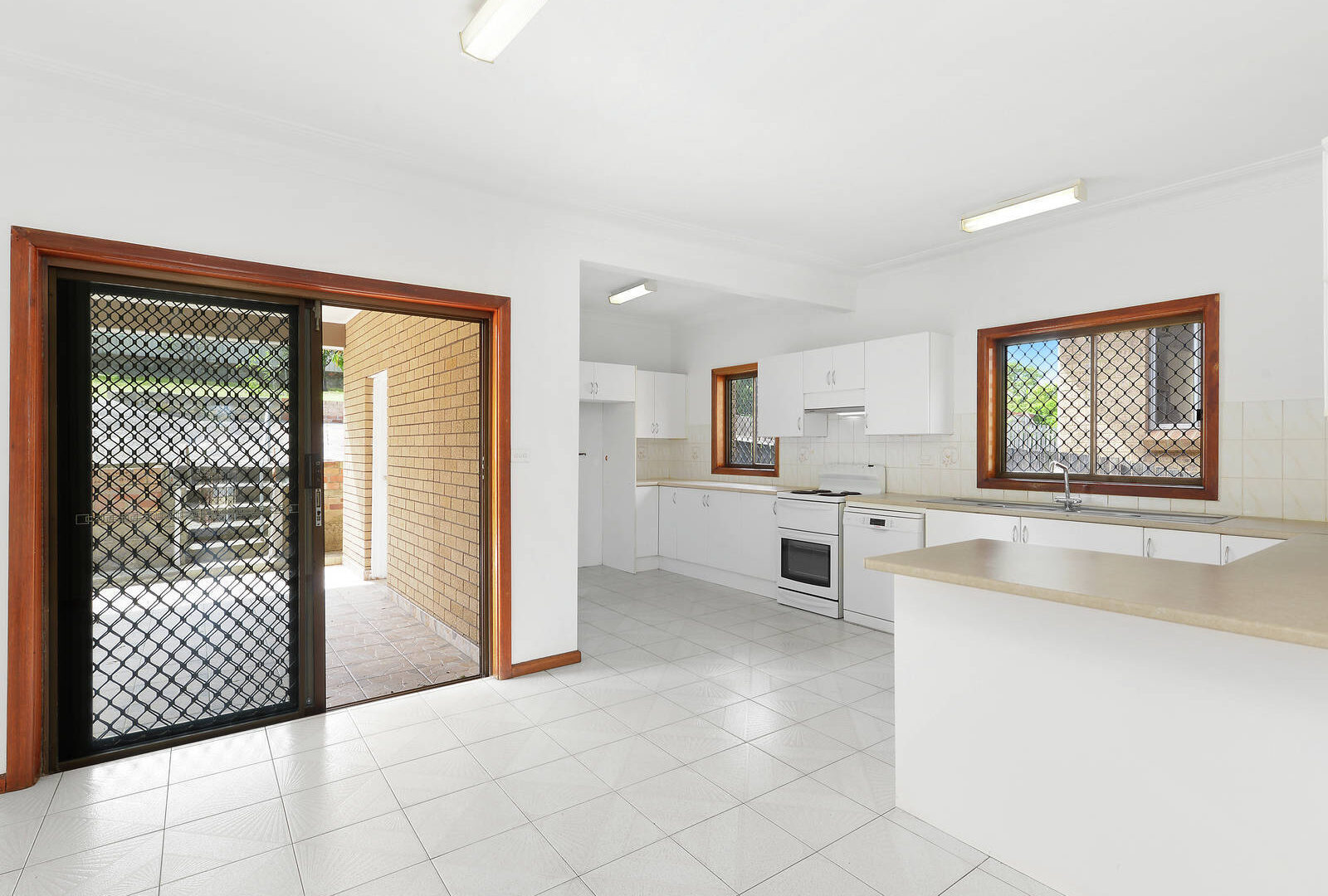 Sold - 35 Buena Vista Avenue - New Property in Lake Heights - Real Estate by McGrath Wollongong