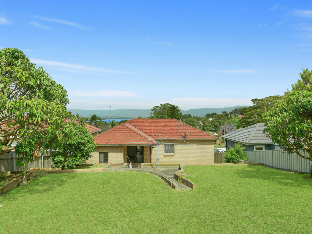 Sold - 35 Buena Vista Avenue - New Property in Lake Heights - Real Estate by McGrath Wollongong