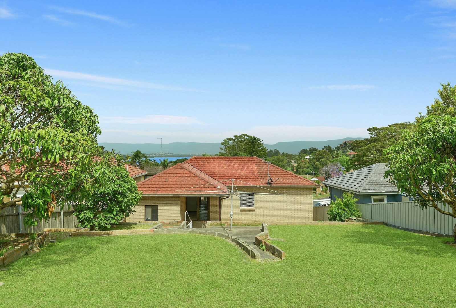 Sold - 35 Buena Vista Avenue - New Property in Lake Heights - Real Estate by McGrath Wollongong
