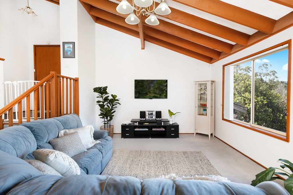 Sold - 11 Plumwood Crescent - New Property in Cordeaux Heights - Real Estate by 