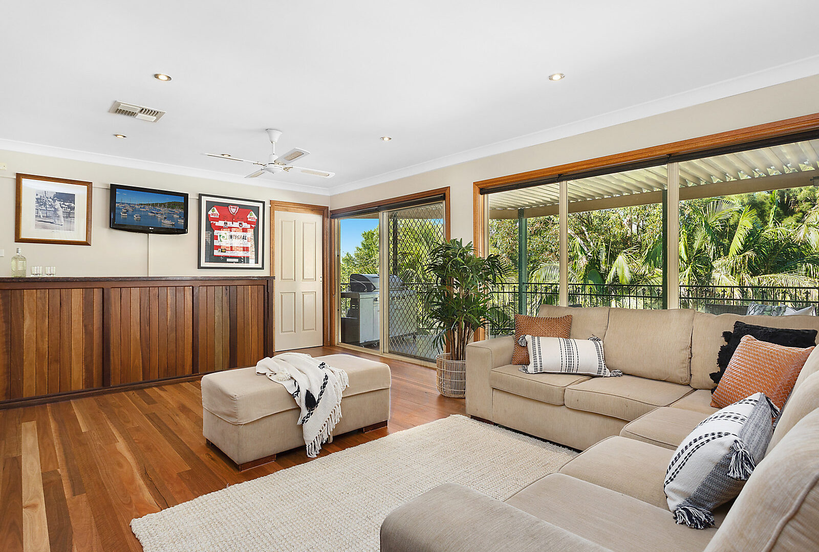 7 Deenyi Close, Cordeaux Heights NSW 2526 - photo 4