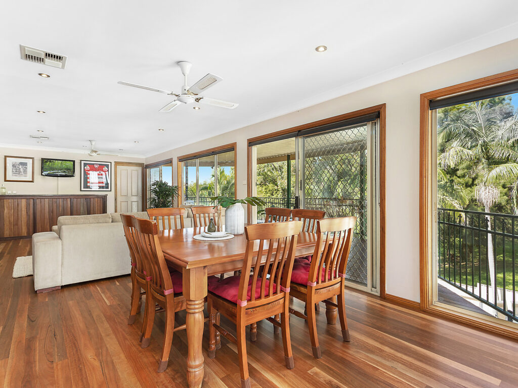7 Deenyi Close, Cordeaux Heights NSW 2526 - photo 8