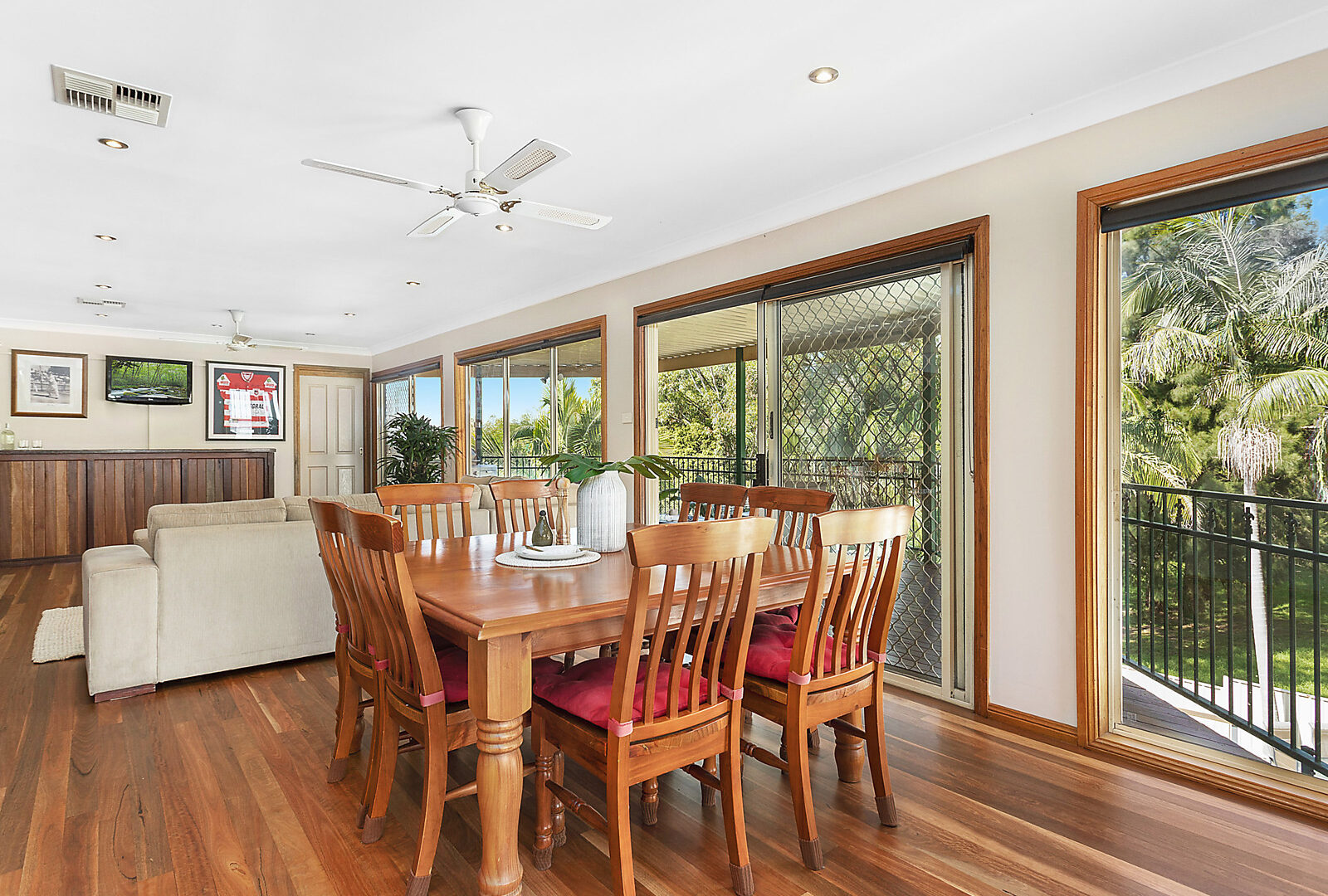 7 Deenyi Close, Cordeaux Heights NSW 2526 - photo 8