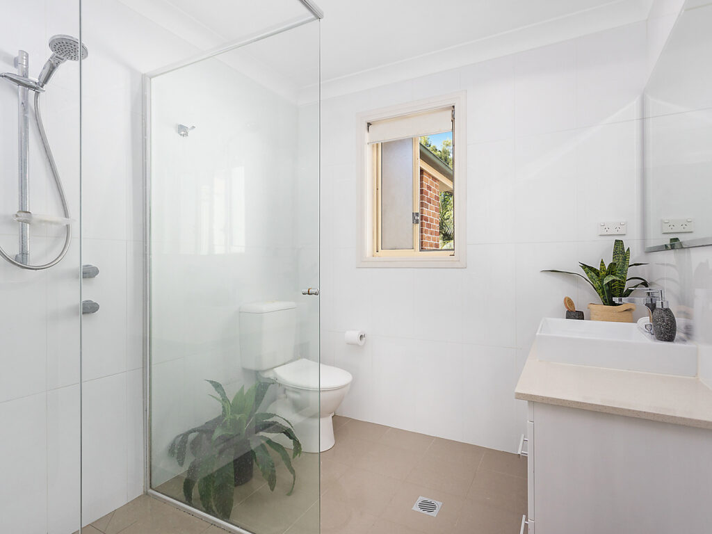 7 Deenyi Close, Cordeaux Heights NSW 2526 - photo 9
