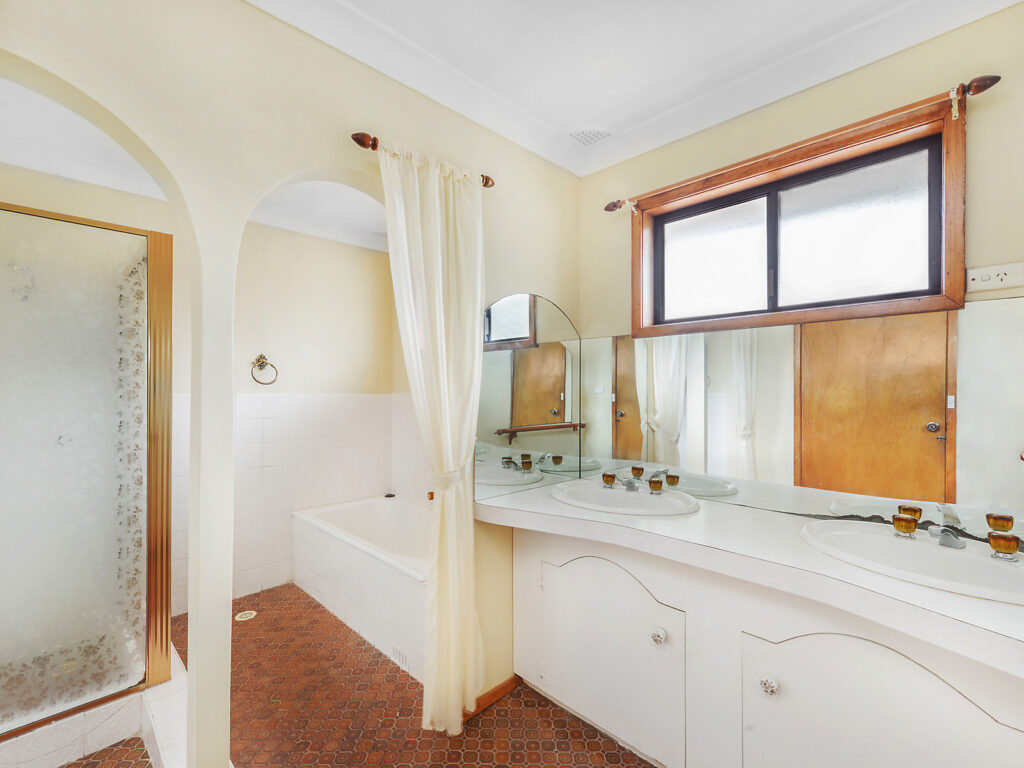 Sold - 56 Koloona Avenue - New Property in Figtree - Real Estate by McGrath Wollongong