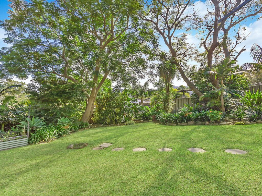 18 Bright Parade, Dapto NSW 2530 - photo 4