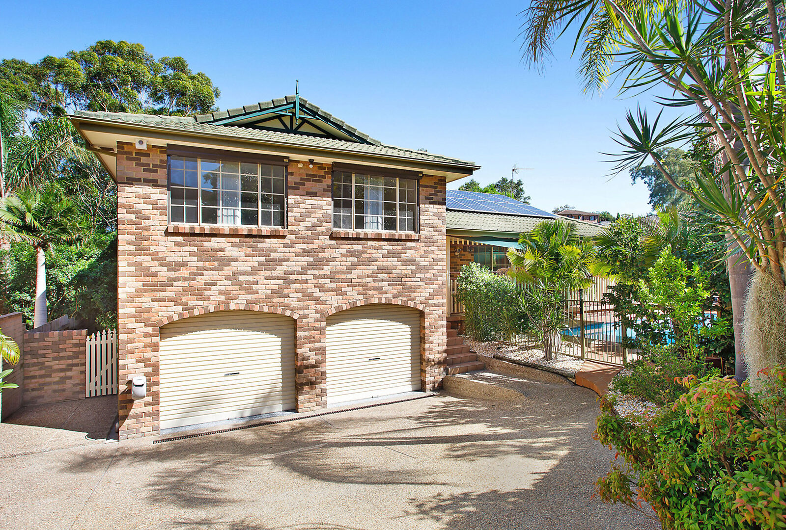 Sold - 5 Heeterra Place - New Property in Cordeaux Heights - Real Estate by 