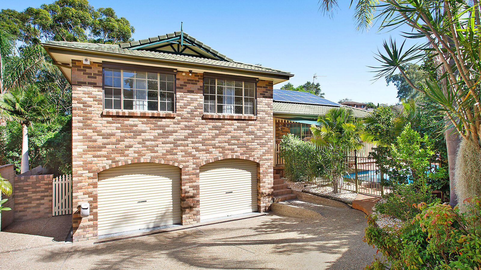 5 Heeterra Place, Cordeaux Heights