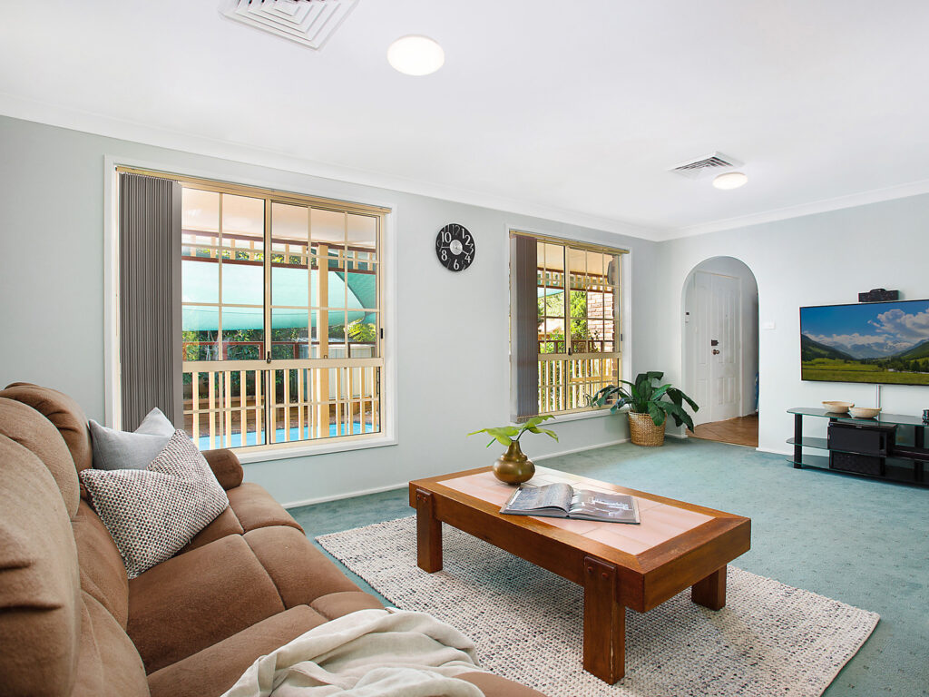 Sold - 5 Heeterra Place - New Property in Cordeaux Heights - Real Estate by 