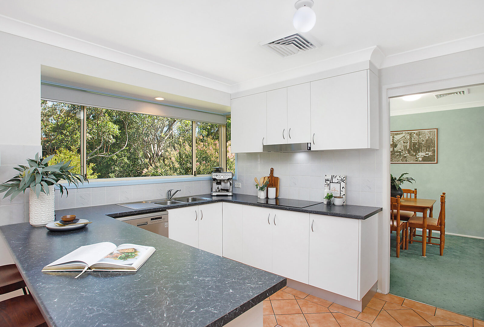 Sold - 5 Heeterra Place - New Property in Cordeaux Heights - Real Estate by 