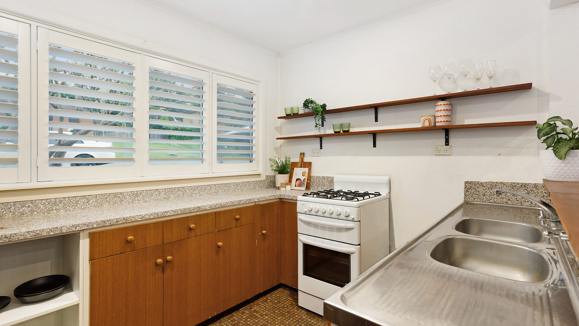 Sold - 60 Waples Road - New Property in Unanderra - Real Estate by 