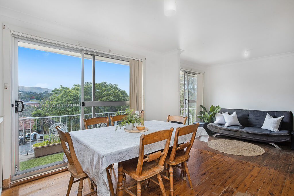 60 Ashley Avenue, Farmborough Heights NSW 2526 - photo 4