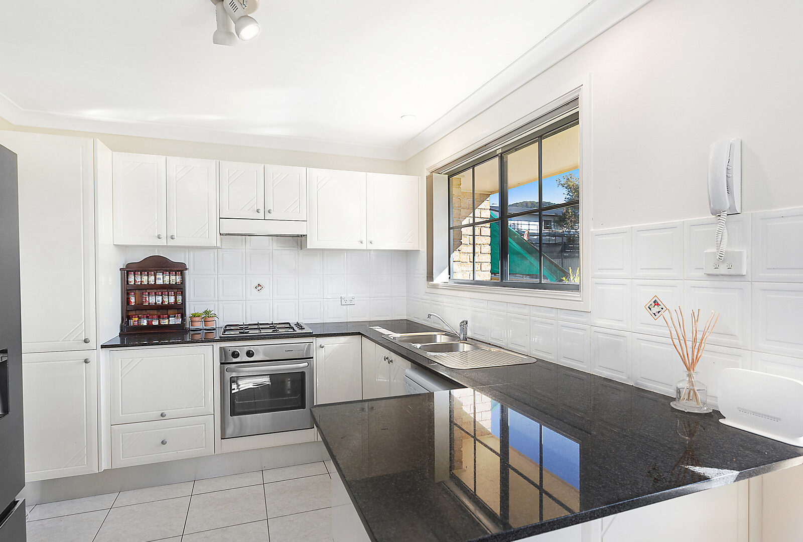 Sold - 4/3 Ryan Street - New Property in Balgownie - Real Estate by McGrath Wollongong