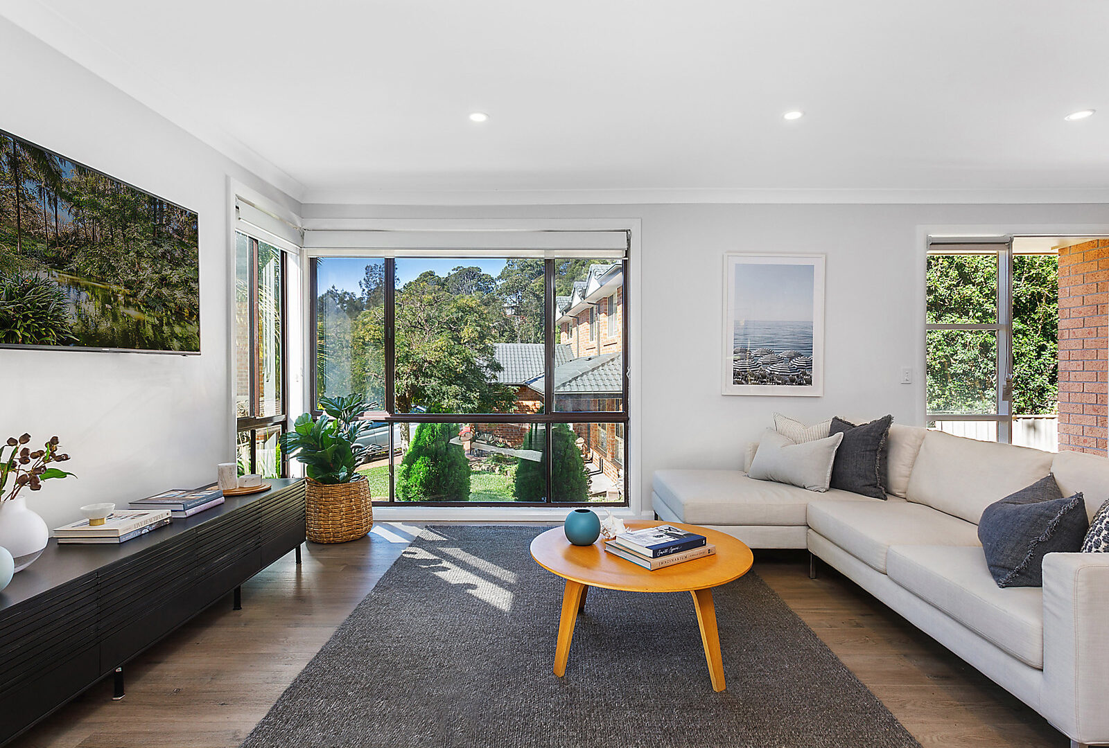 Sold - 5 Paltarra Place - New Property in Cordeaux Heights - Real Estate by 