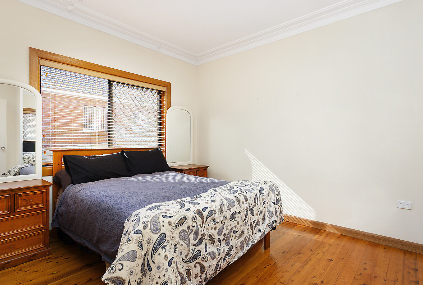Sold - 4/8 Armstrong Street - New Property in West Wollongong - Real Estate by 