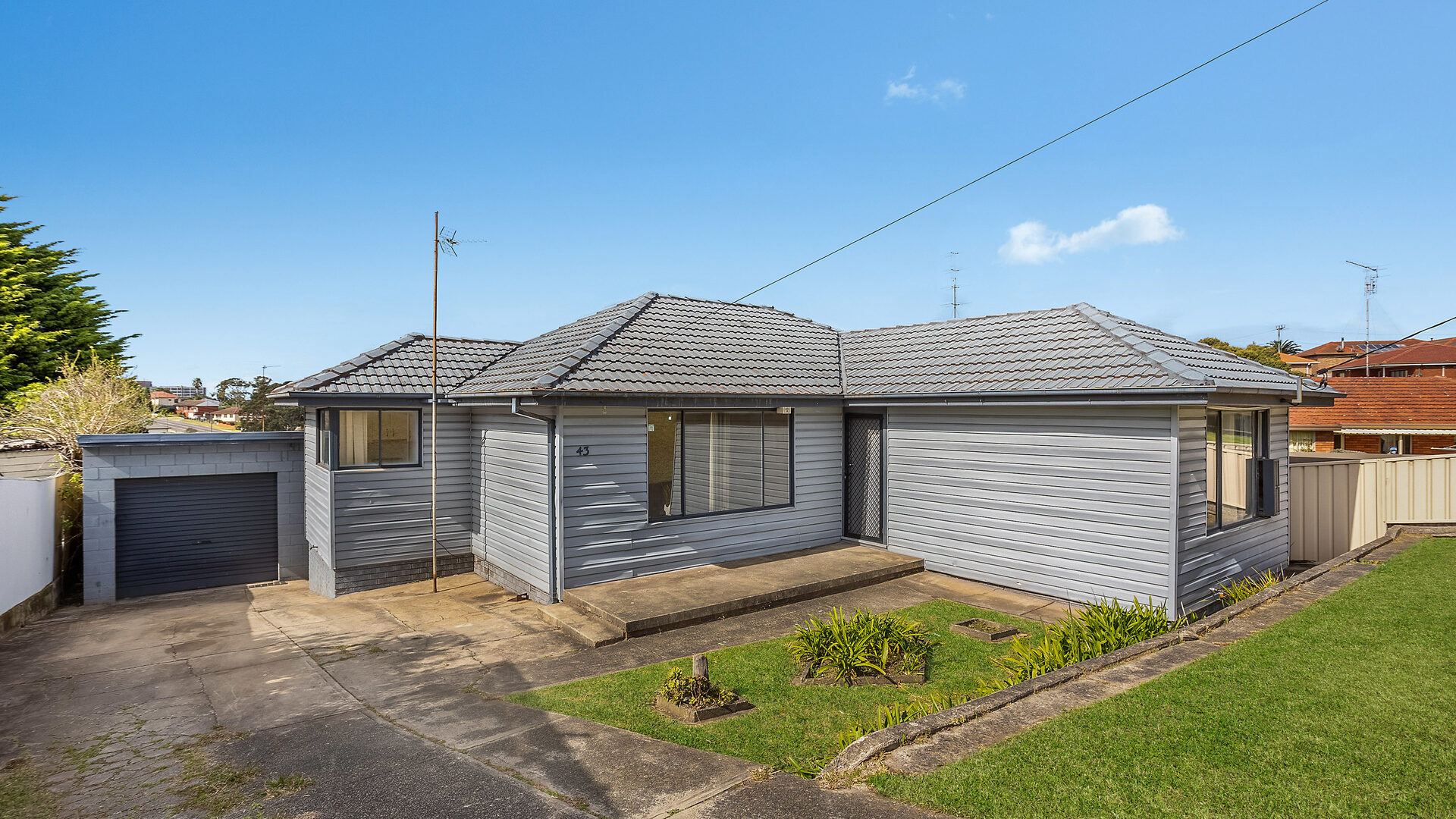 Sold - 43 Barina Avenue - New Property in Lake Heights - Real Estate by McGrath Wollongong