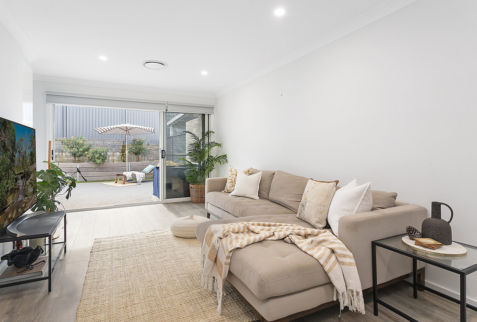 Sold - 54B Saddleback Crescent - New Property in Kembla Grange - Real Estate by 