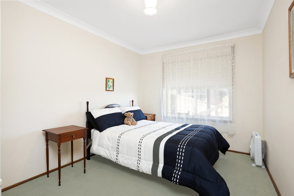 8 Cypress Avenue, Figtree NSW 2525 - photo 4