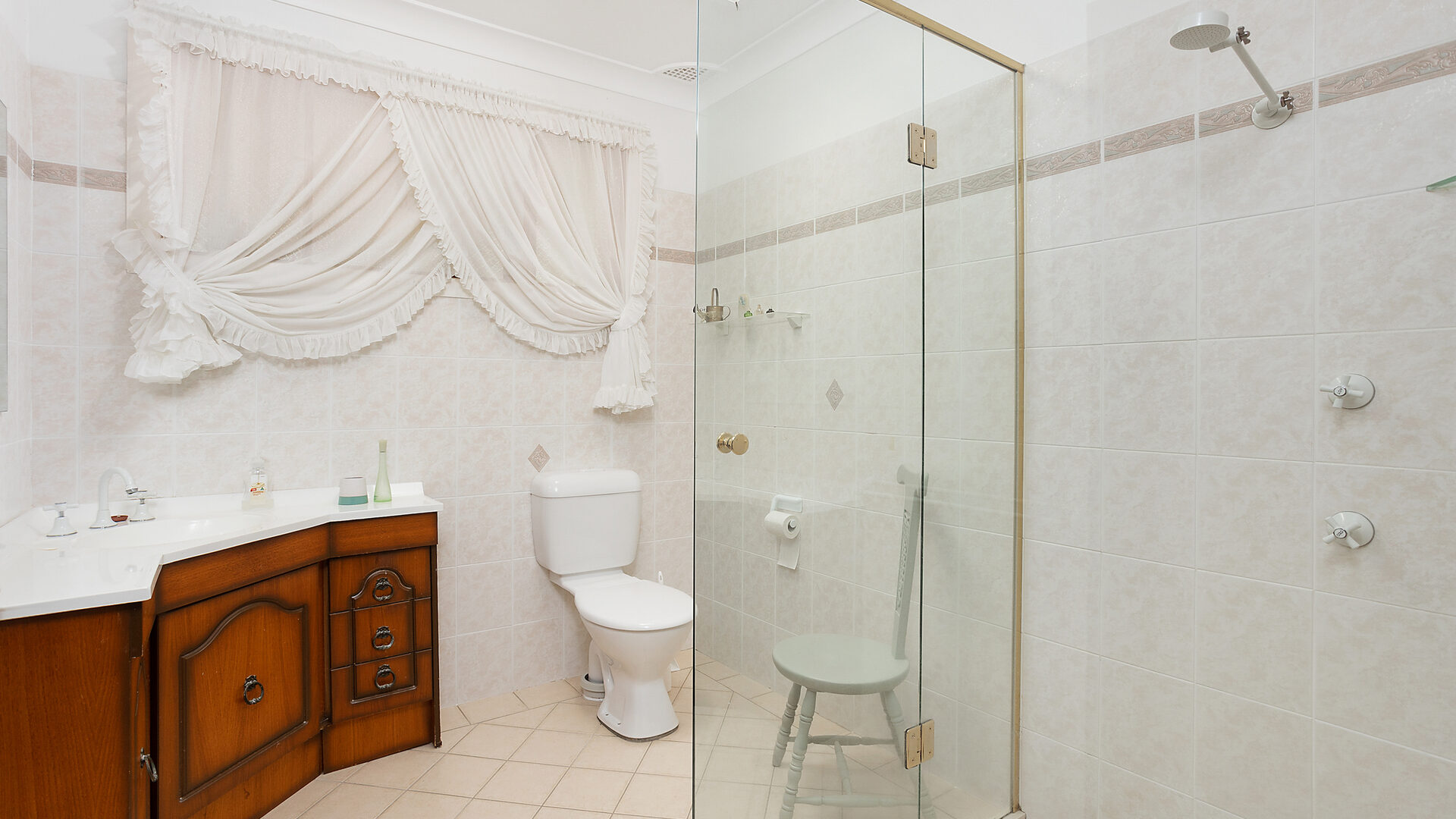 8 Cypress Avenue, Figtree NSW 2525 - photo 5