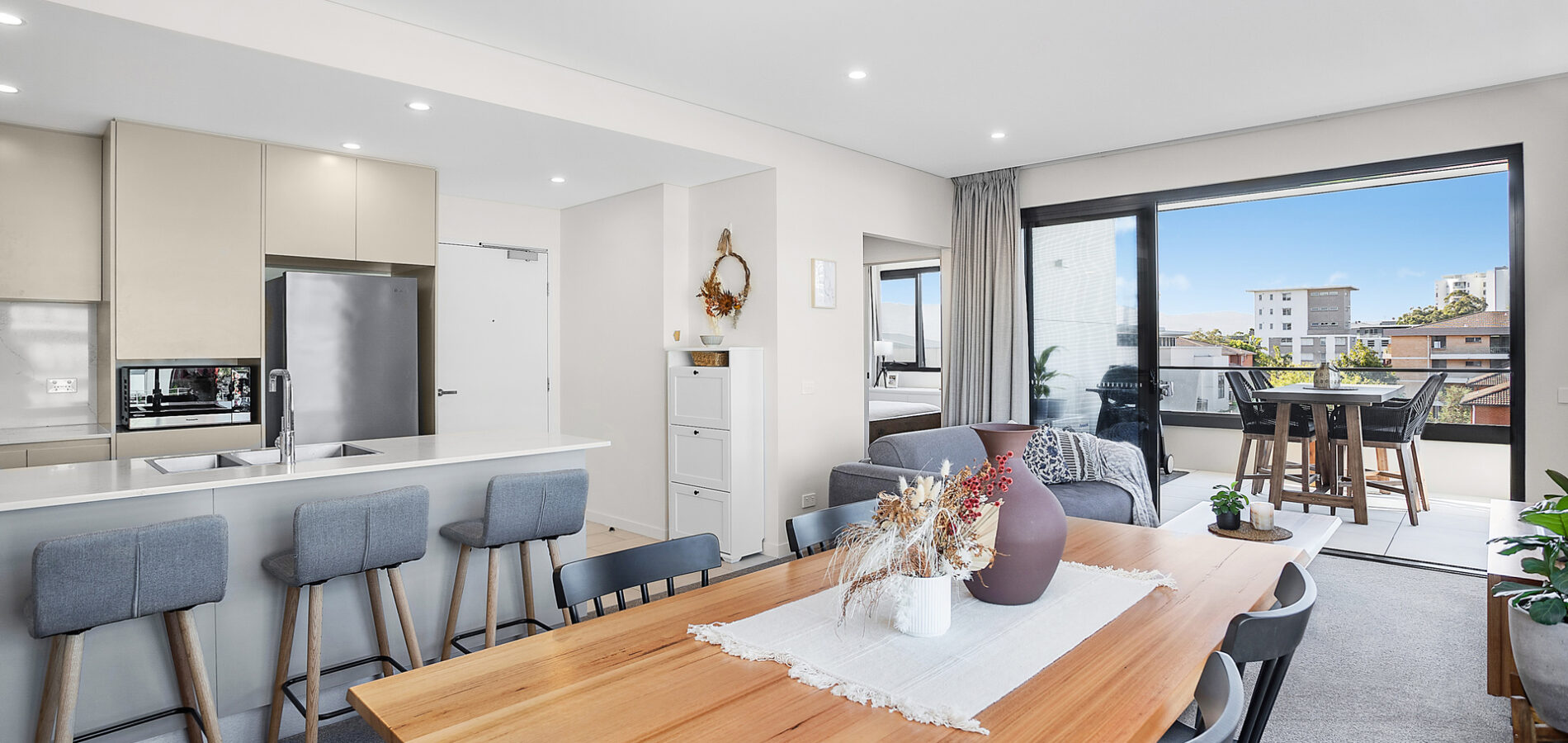 Sold - 401/83 Campbell Street - New Property in Wollongong - Real Estate by David Greenwood