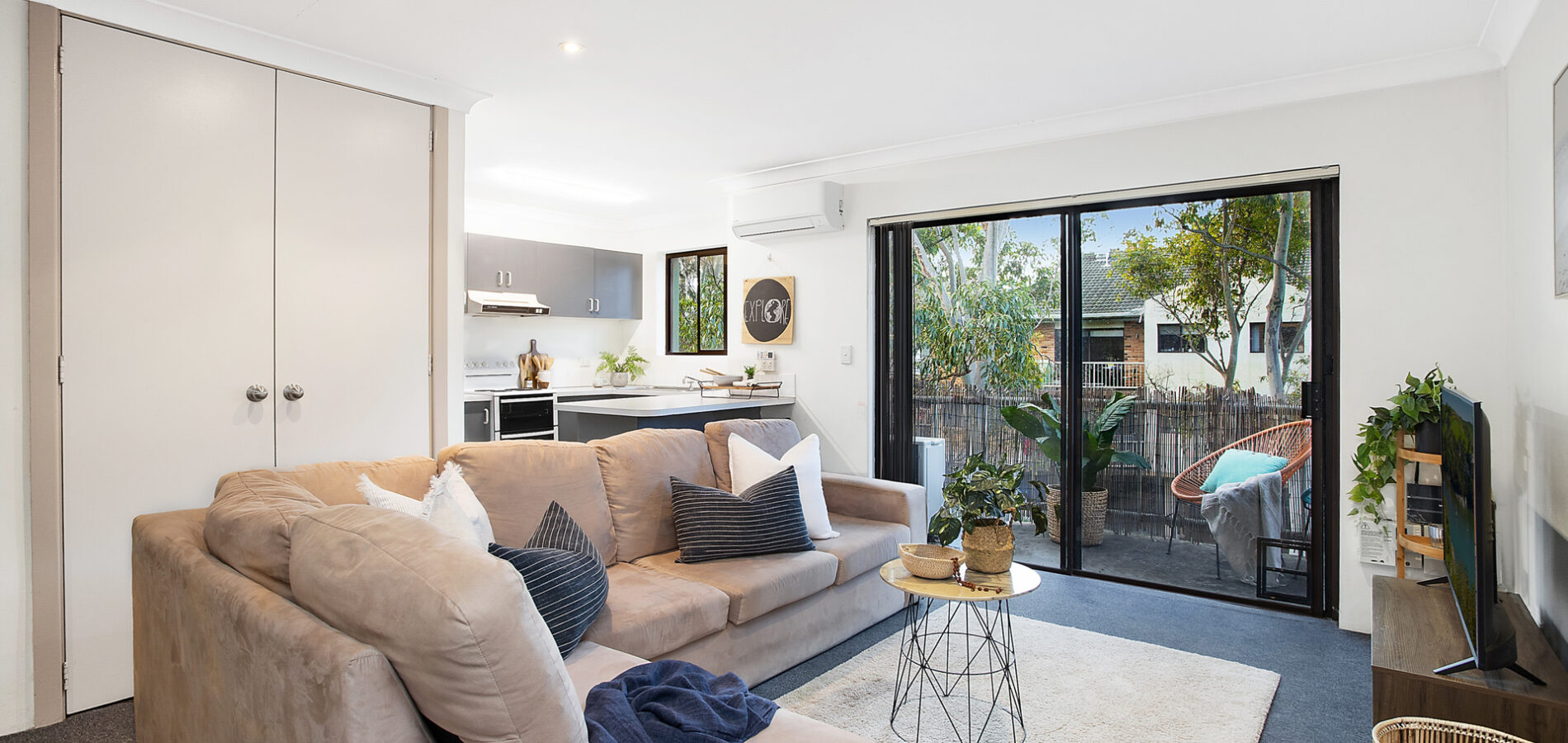 Sold - 8/6 Hindmarsh Avenue - New Property in North Wollongong - Real Estate by David Greenwood